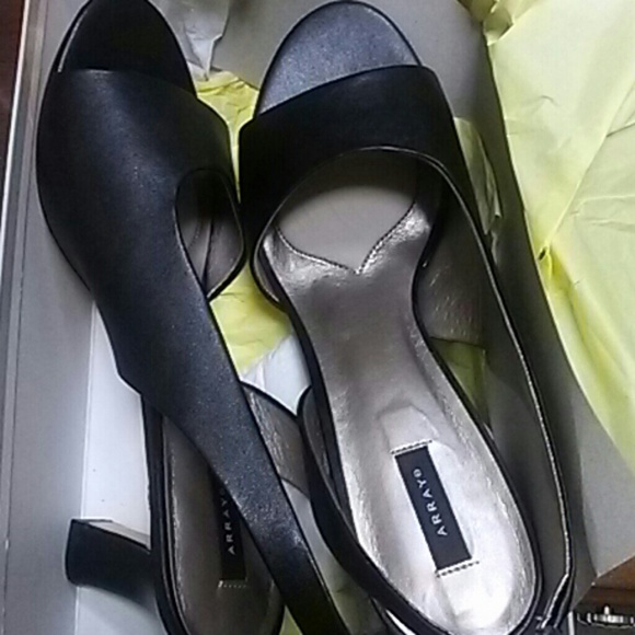 Shoes - Picture 1 of 2